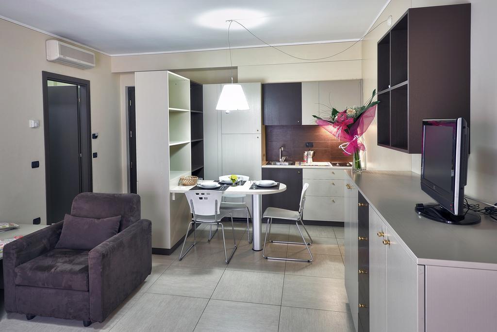 Residence La Sfera Pavia Ruang foto